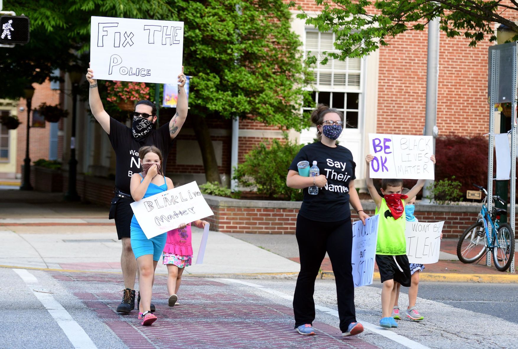 Solidarity on the Square